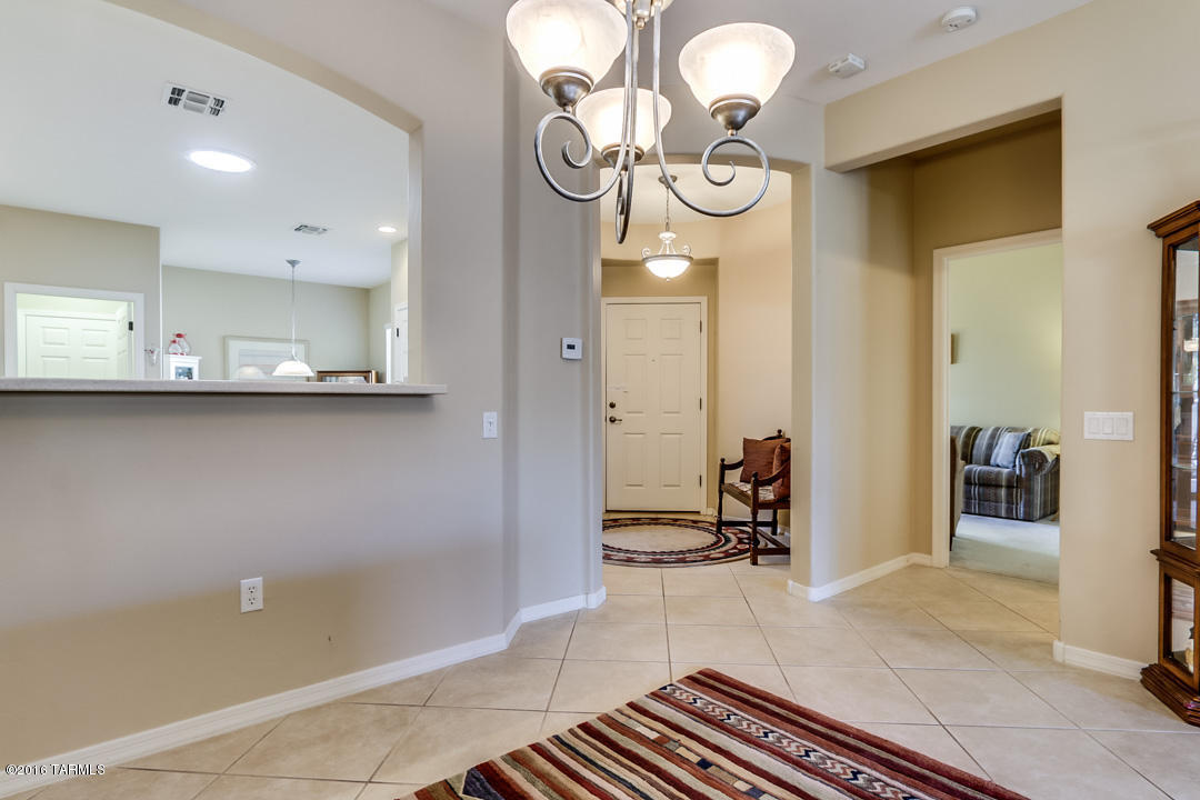 708 W Calle Montero, Sahuarita, AZ 85629