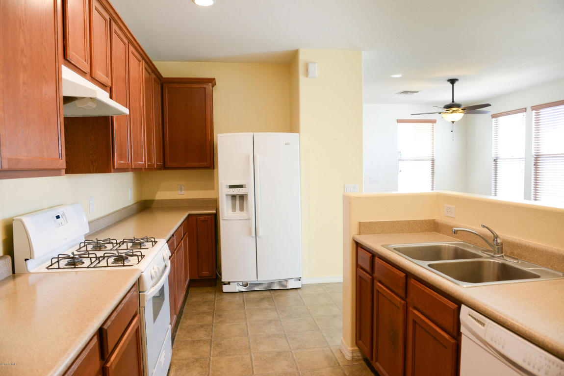 8 W Paseo Celestial, Sahuarita, AZ 85629