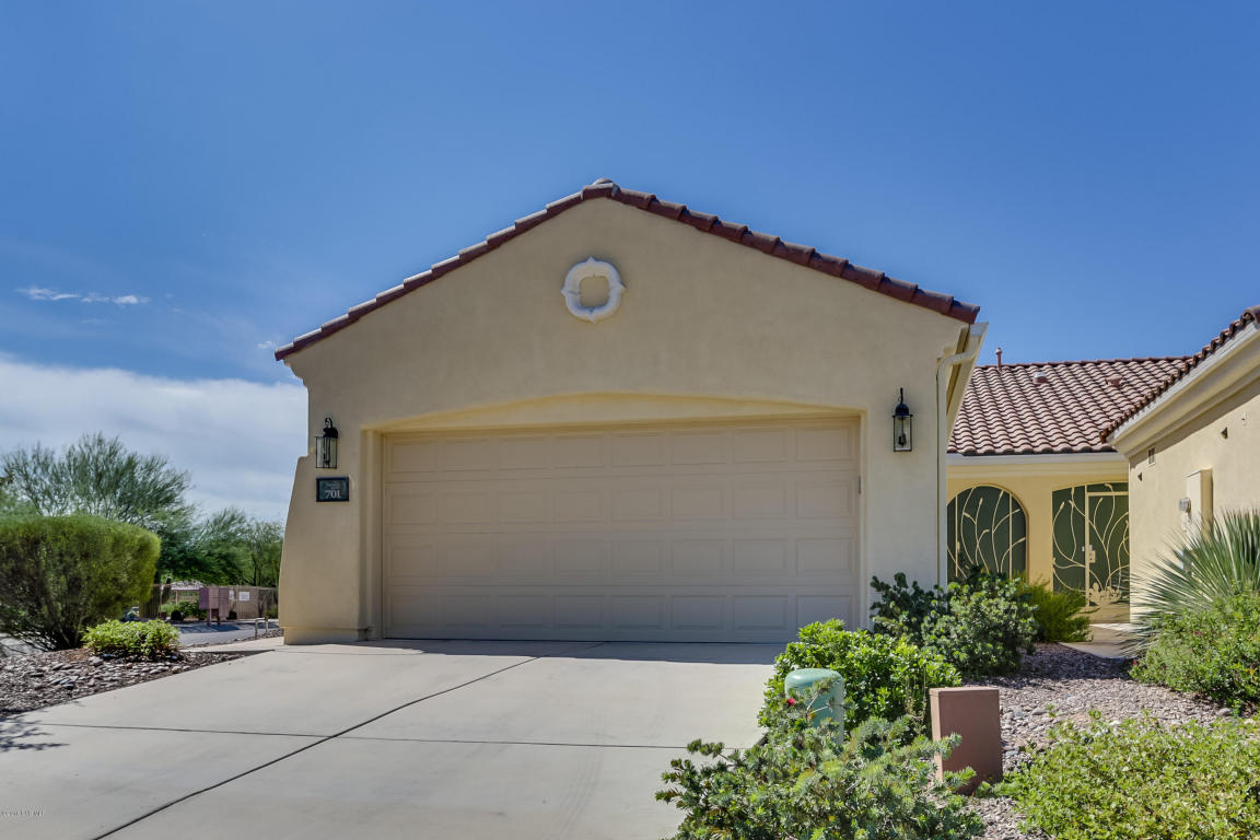 701 W Calle Montero, Sahuarita, AZ 85629