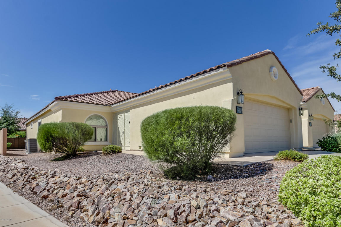 701 W Calle Montero, Sahuarita, AZ 85629