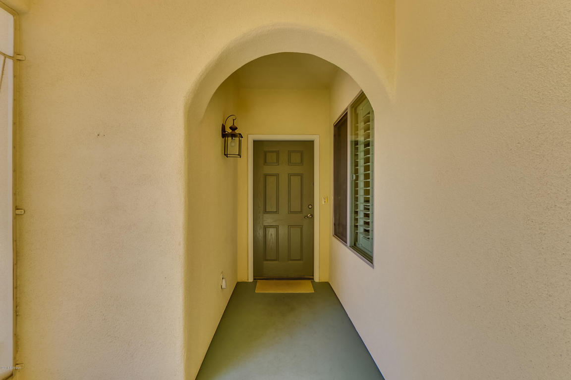 701 W Calle Montero, Sahuarita, AZ 85629