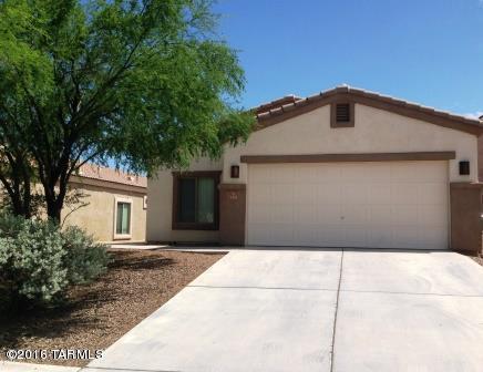 118 E Calle Puente Lindo, Sahuarita, AZ 85629