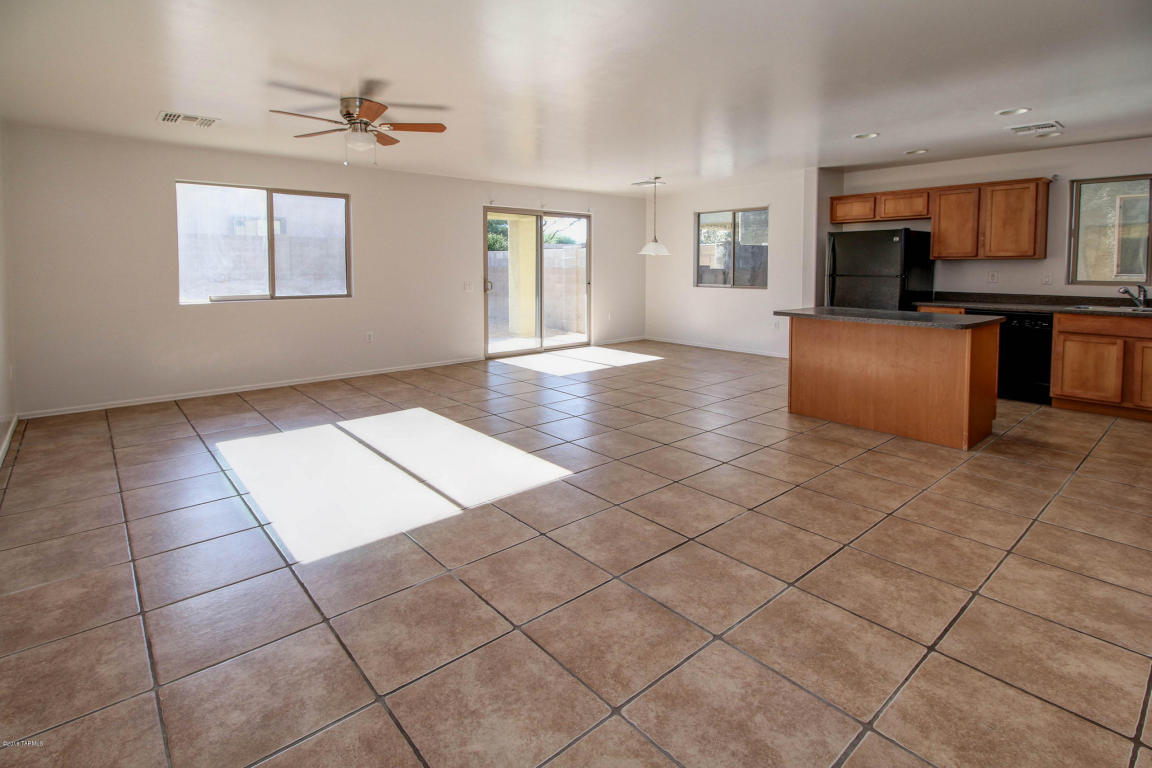 14366 S Camino Vallado, Sahuarita, AZ 85629