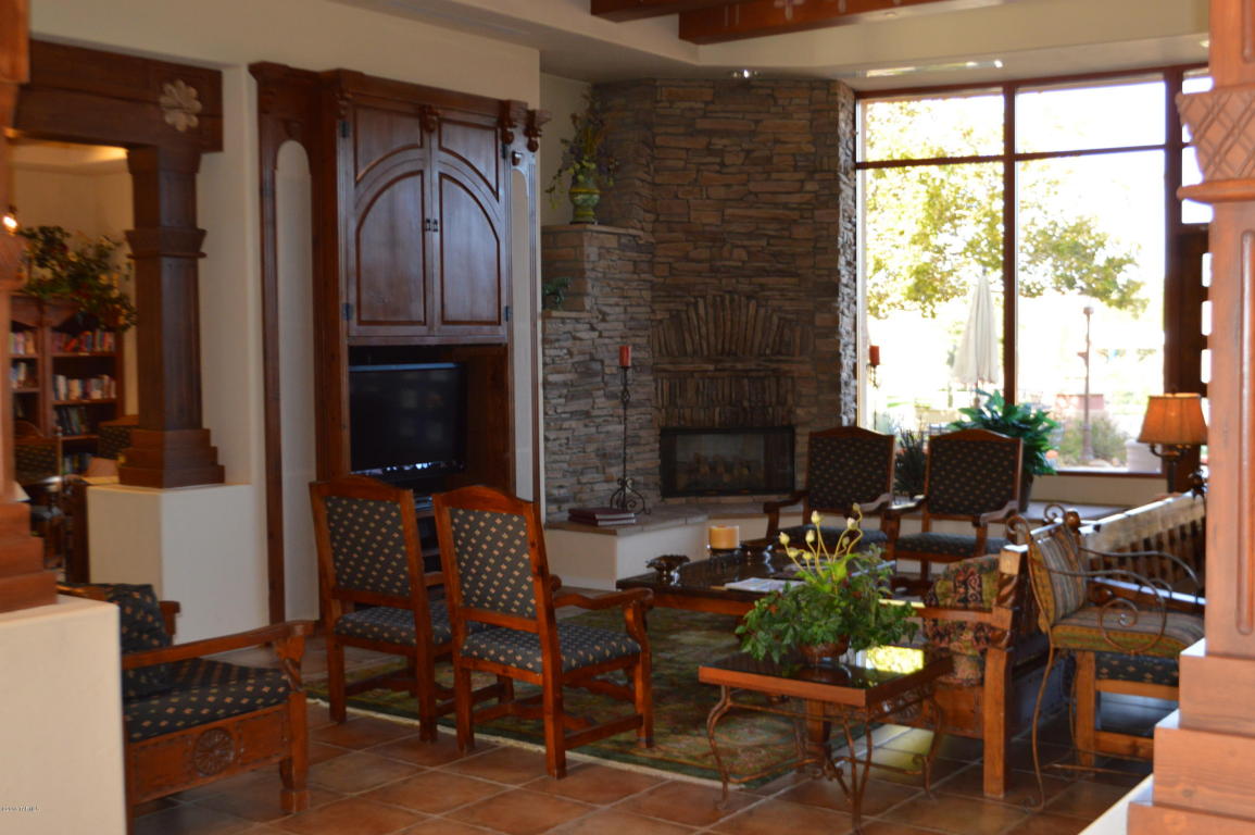 1186 W Calle De Sotelo, Sahuarita, AZ 85629