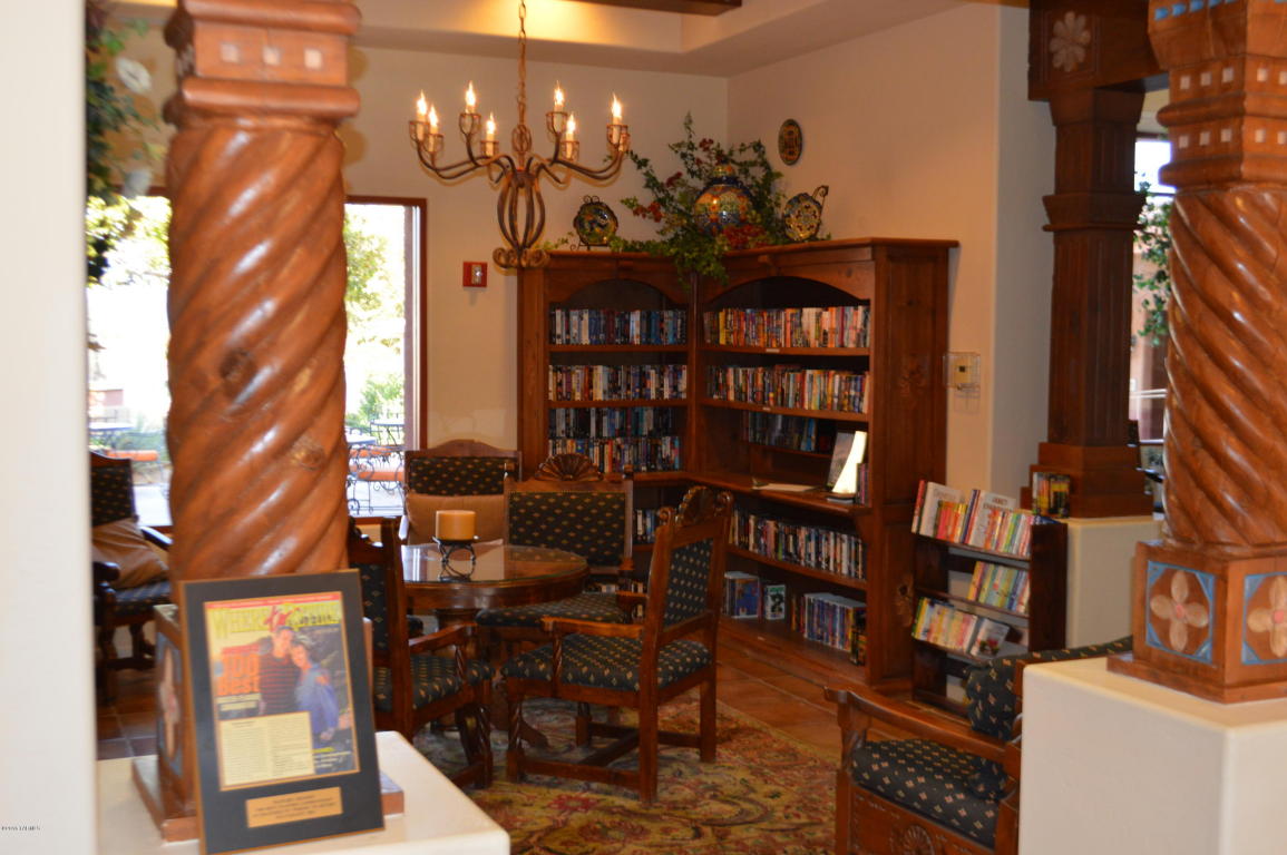 1186 W Calle De Sotelo, Sahuarita, AZ 85629