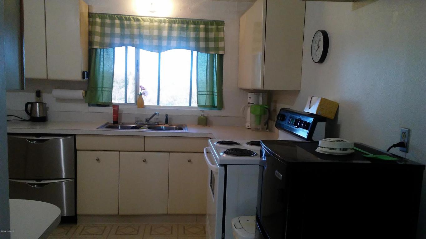 918 W 6th, San Manuel, AZ 85631