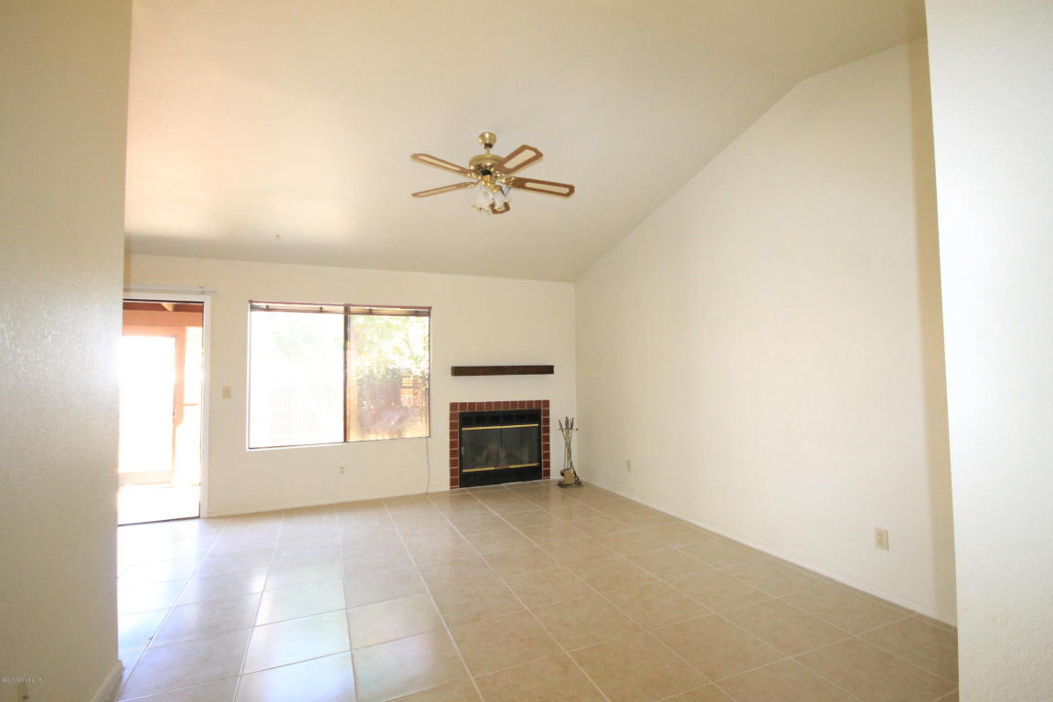 735 N 2nd Street, Sierra Vista, AZ 85635
