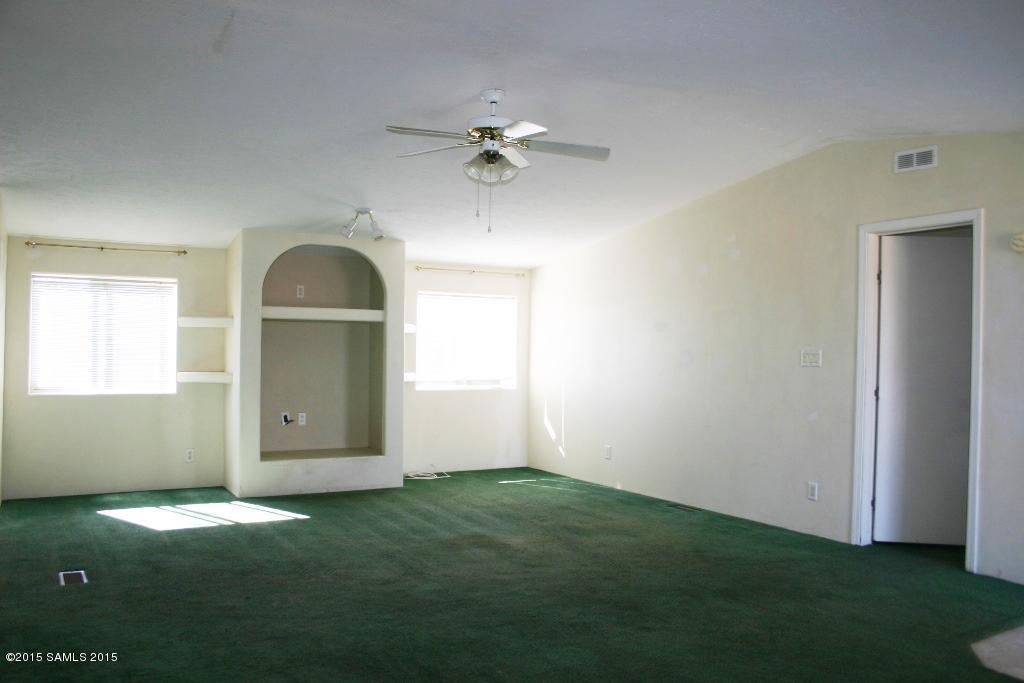 1318 N Paseo Temblon, Sierra Vista, AZ 85635
