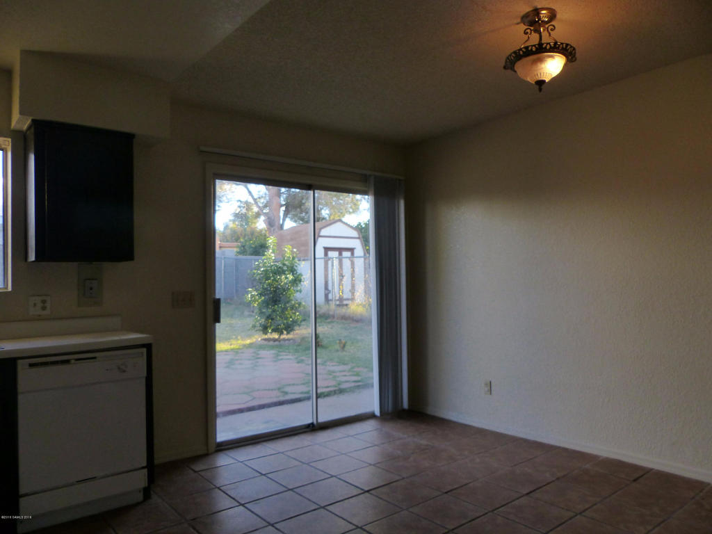 100 Terra Drive, Sierra Vista, AZ 85635