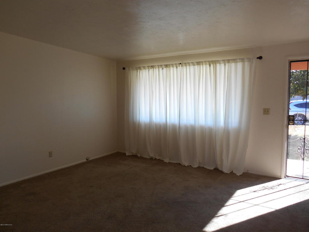 1499 Cushman Drive, Sierra Vista, AZ 85635