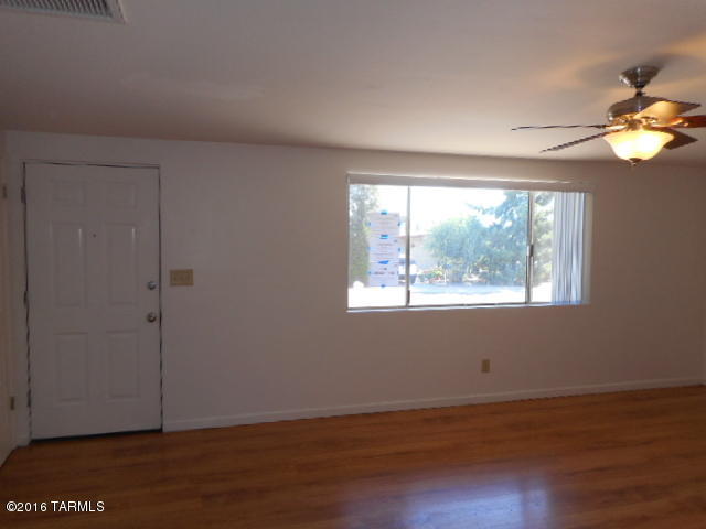 396 Pine Tree, Sierra Vista, AZ 85635