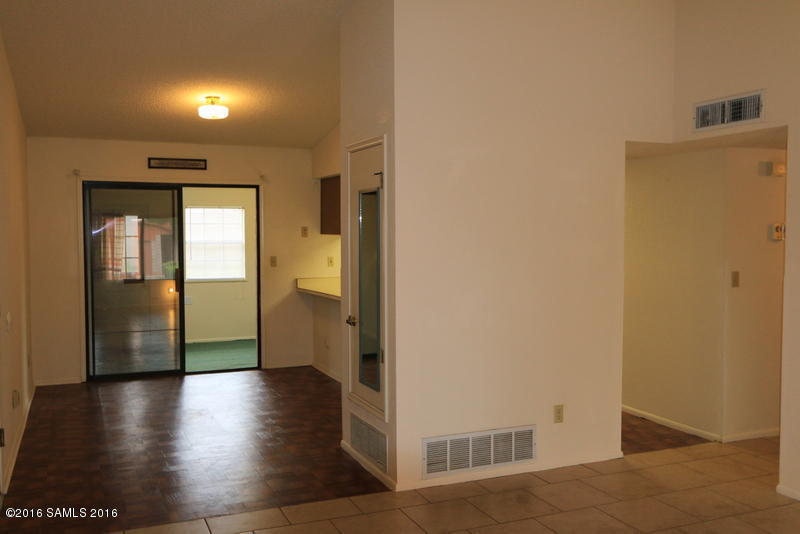 1365 Cottonwood Drive, Sierra Vista, AZ 85635