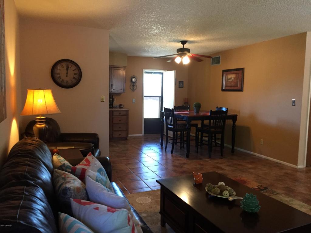 1555 Plaza Dominguin, Sierra Vista, AZ 85635