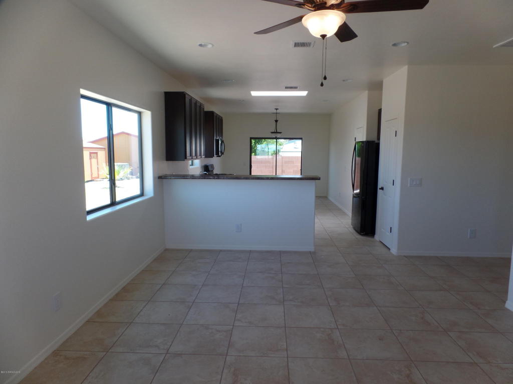 333 S Sky Ranch Road, Sierra Vista, AZ 85635