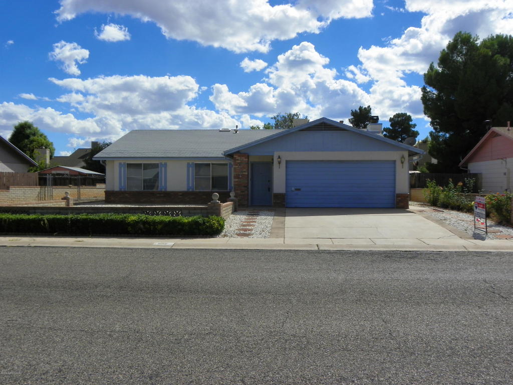 542 Hegge Drive, Sierra Vista, AZ 85635