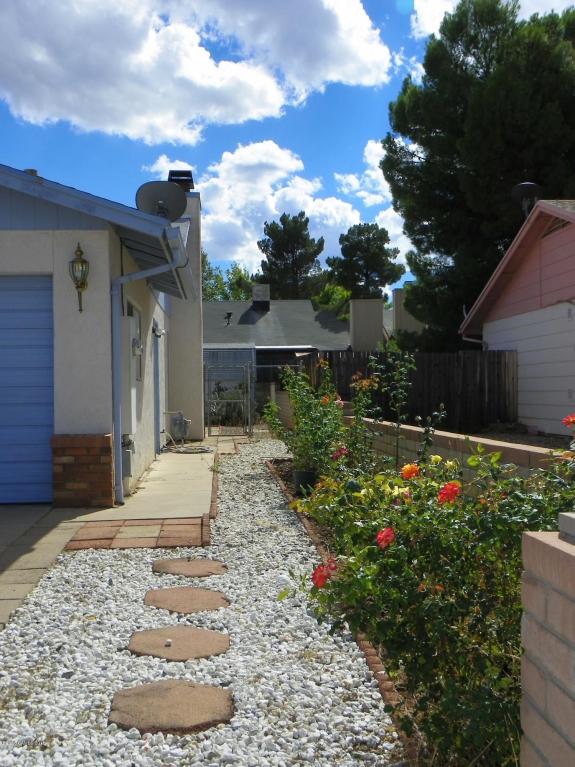542 Hegge Drive, Sierra Vista, AZ 85635