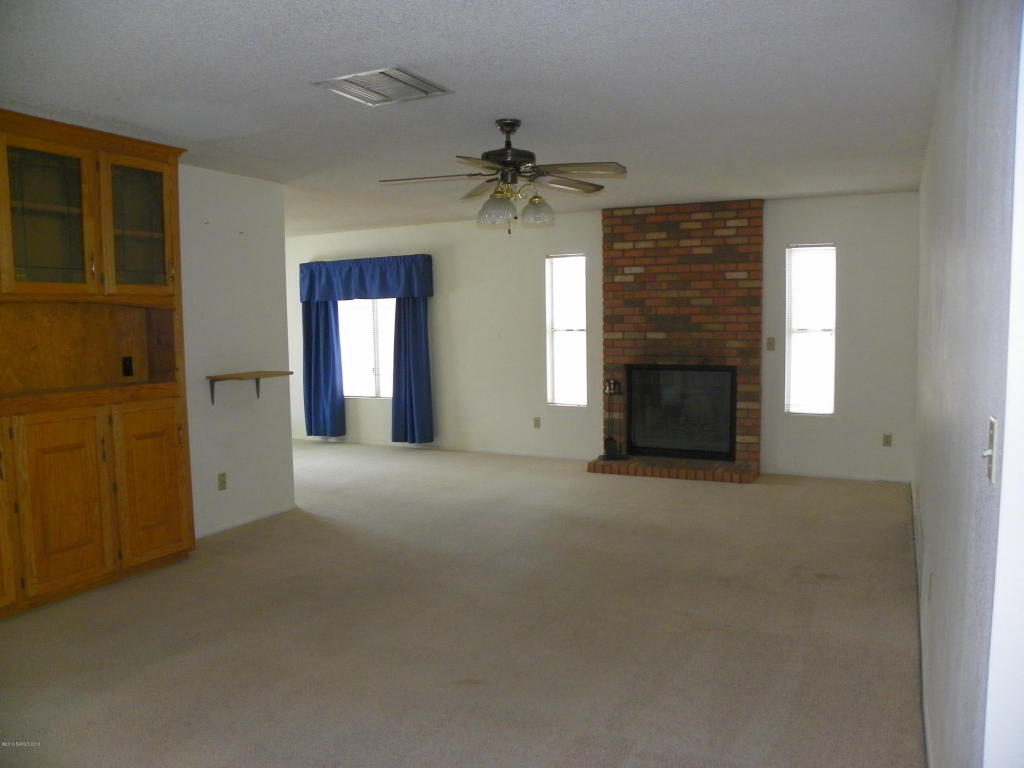 542 Hegge Drive, Sierra Vista, AZ 85635