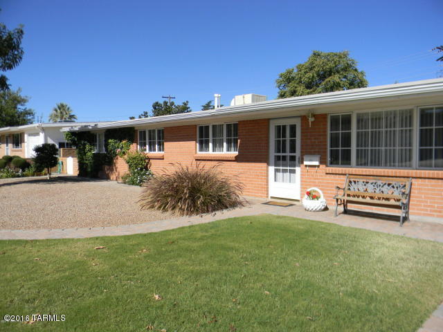 1381 Sierra, Sierra Vista, AZ 85635