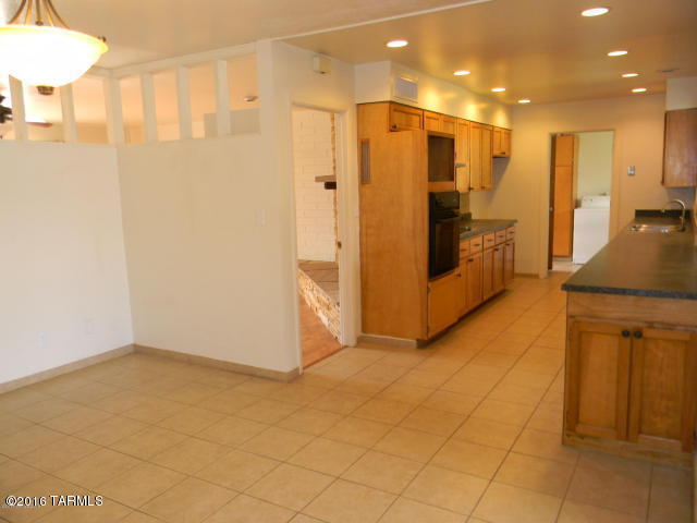 2465 Meadowlark, Sierra Vista, AZ 85635