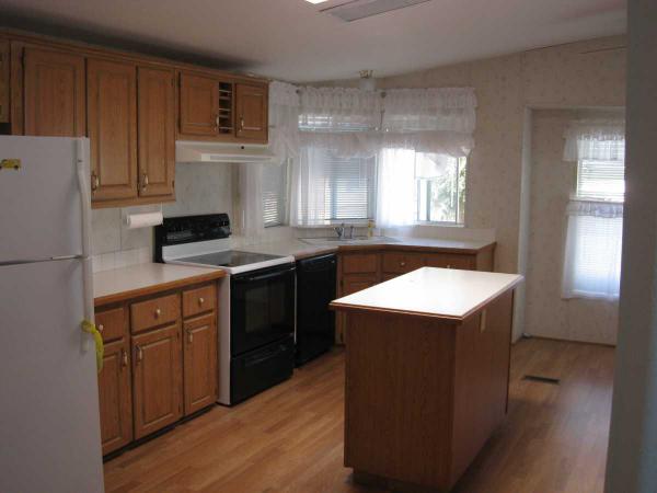 Sierra Vista Mobile Home Village 547 S. Little Bear TrailSierra Vista, AZ 85635