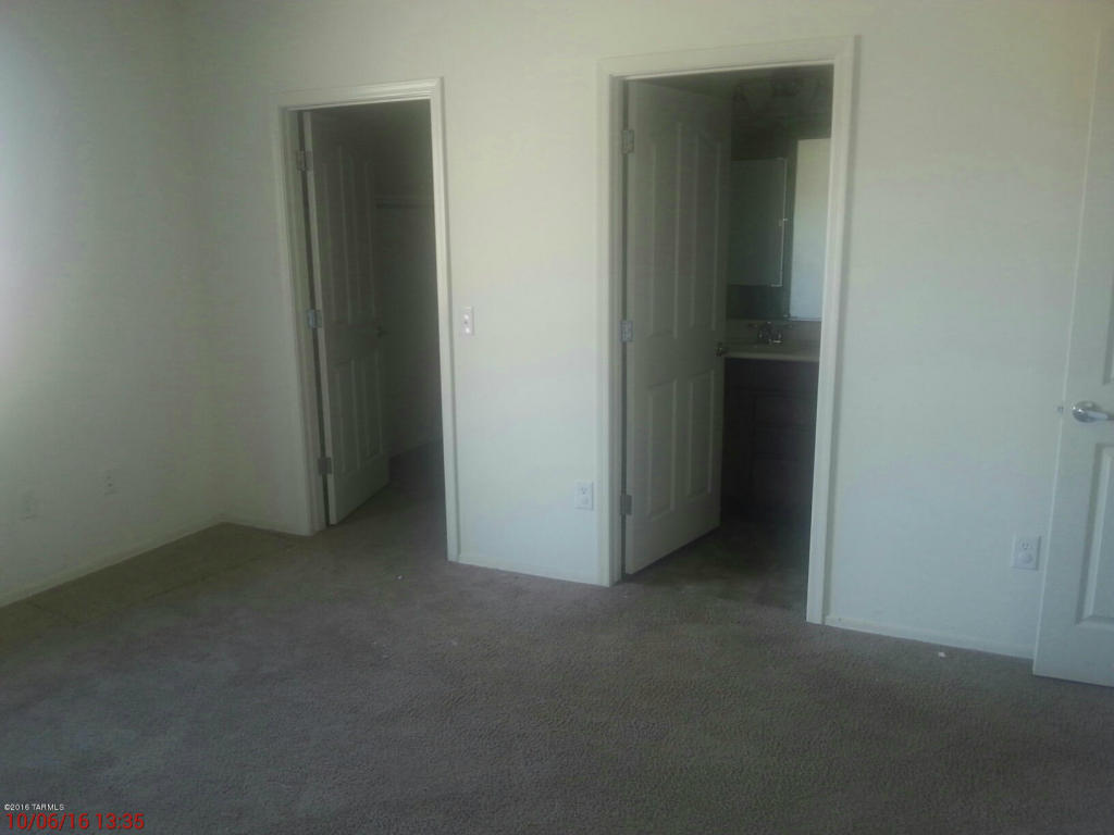 643 S Courts Redford, Vail, AZ 85641