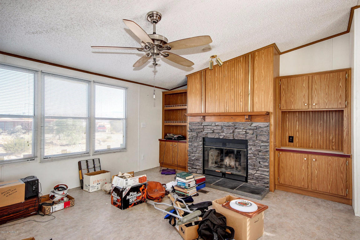 13242 E Hislop Hill, Vail, AZ 85641