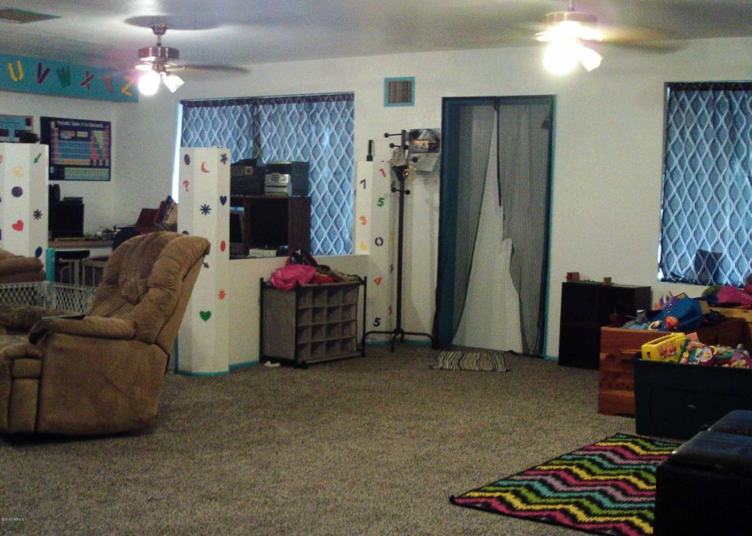 145 N Curtis, Willcox, AZ 85643