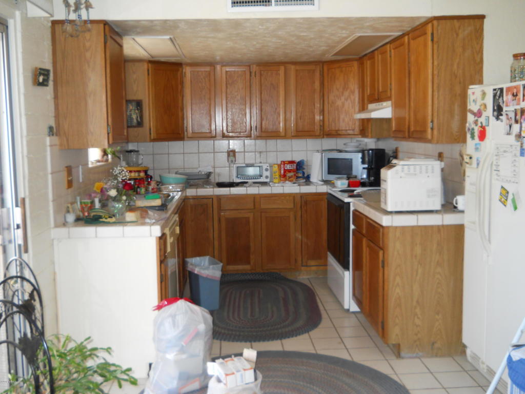 312 S Casas Lindas Dr, Willcox, AZ 85643