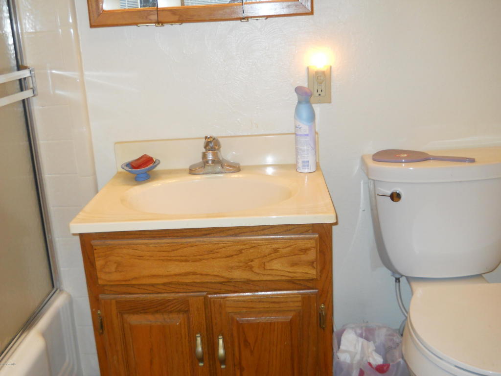 312 S Casas Lindas Dr, Willcox, AZ 85643