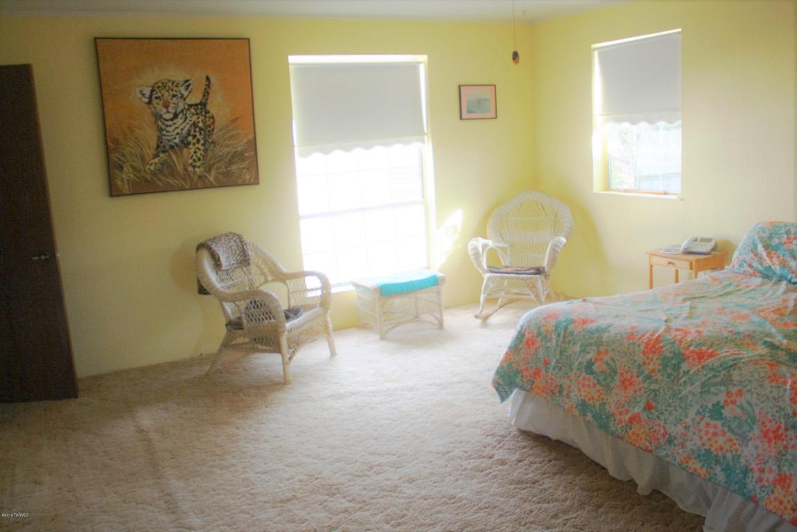 4141 N Silver Spur, Willcox, AZ 85643
