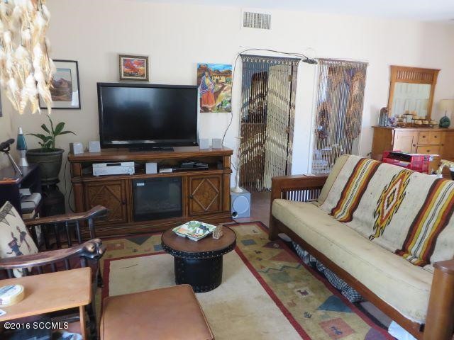 959 W Hawk Way, Amado, AZ 85645