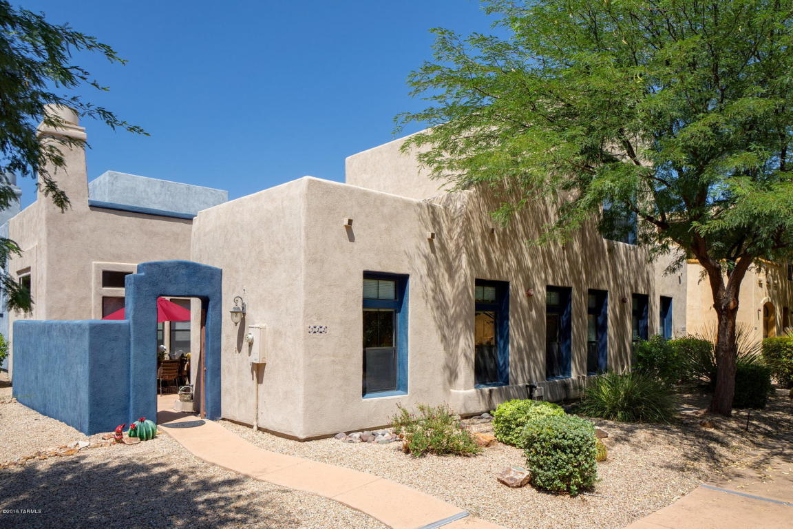 512 Post, Tubac, AZ 85646
