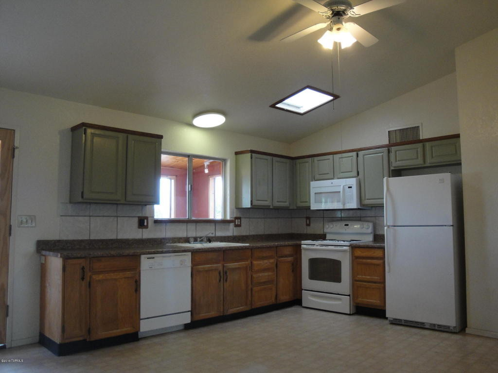 376 Via Papagayo, Rio Rico, AZ 85648