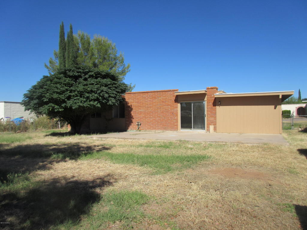 1140 Hodges Circle, Rio Rico, AZ 85648