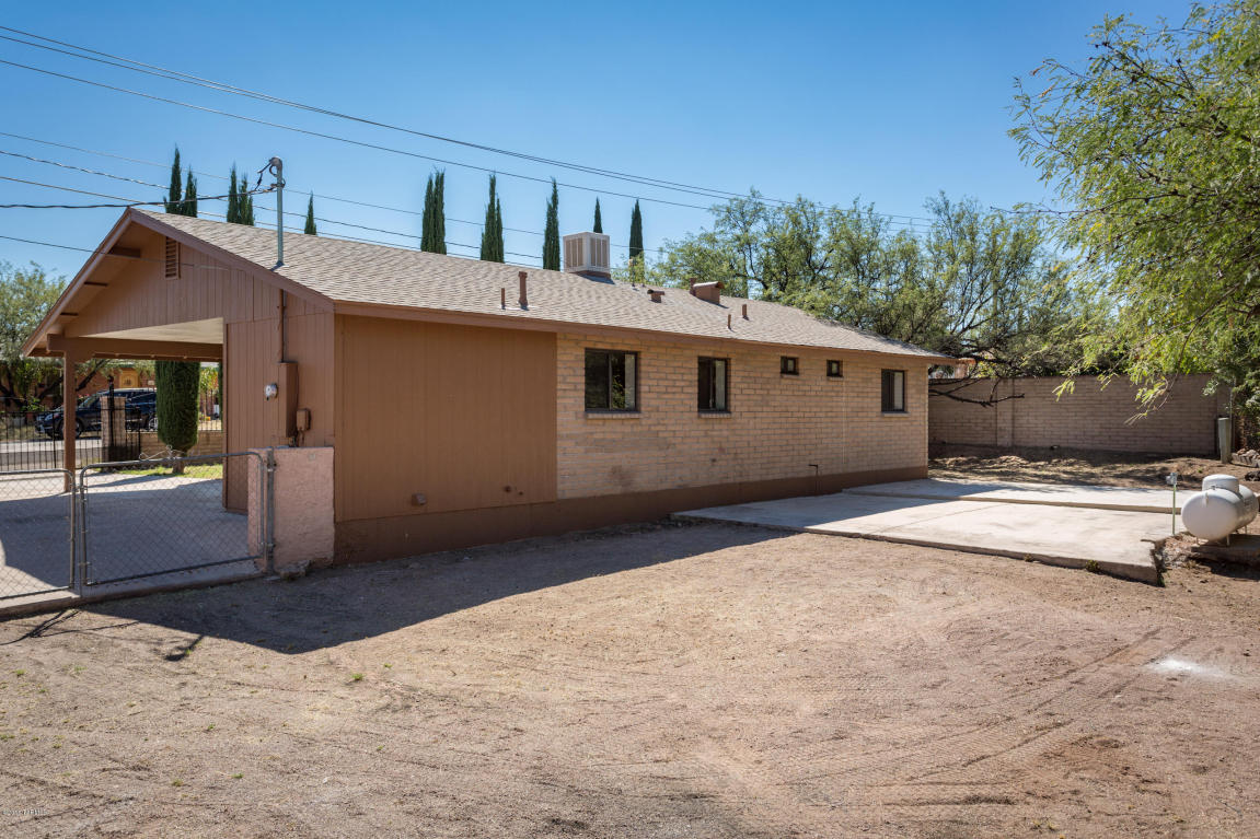 412 Calle Cipres, Rio Rico, AZ 85648