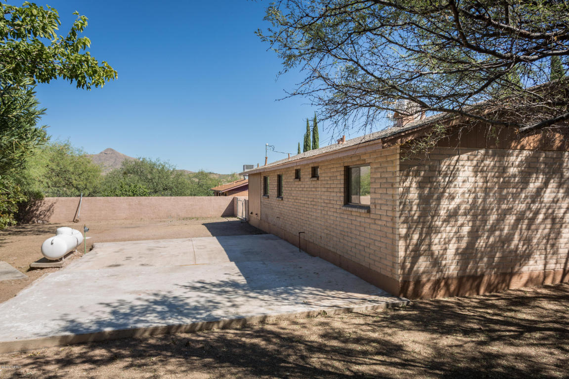 412 Calle Cipres, Rio Rico, AZ 85648