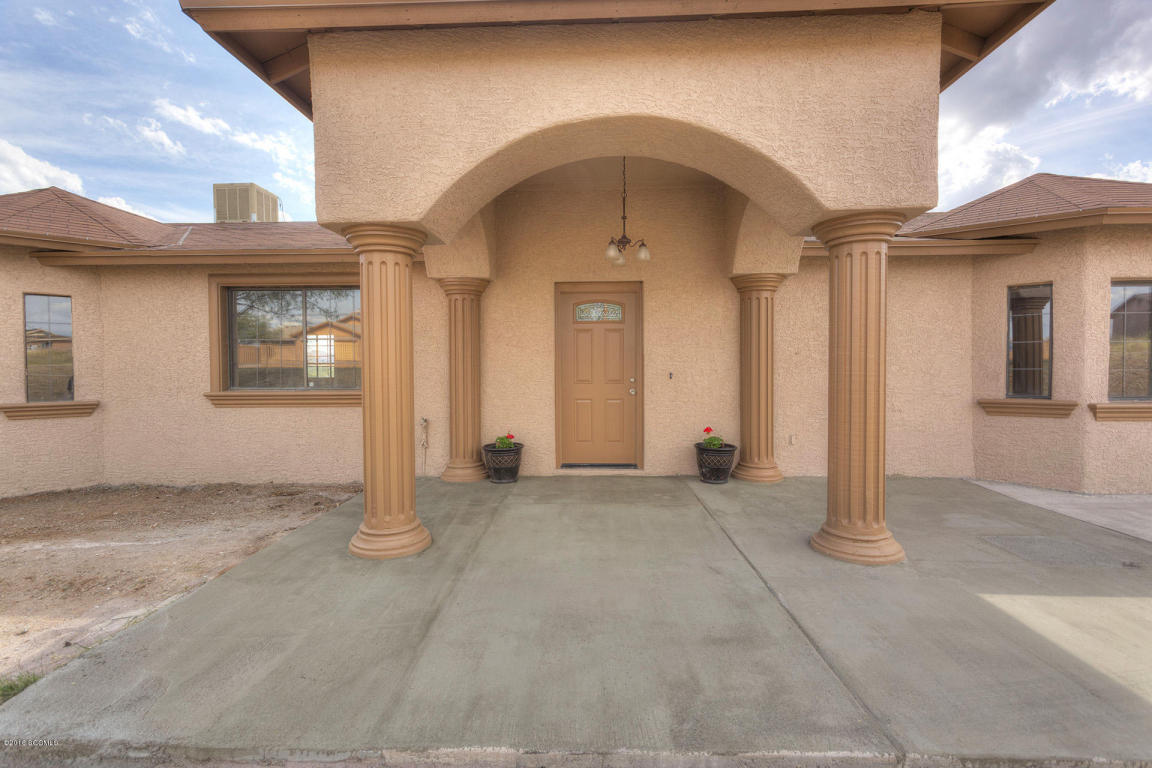 1133 Calle Carmelita, Rio Rico, AZ 85648