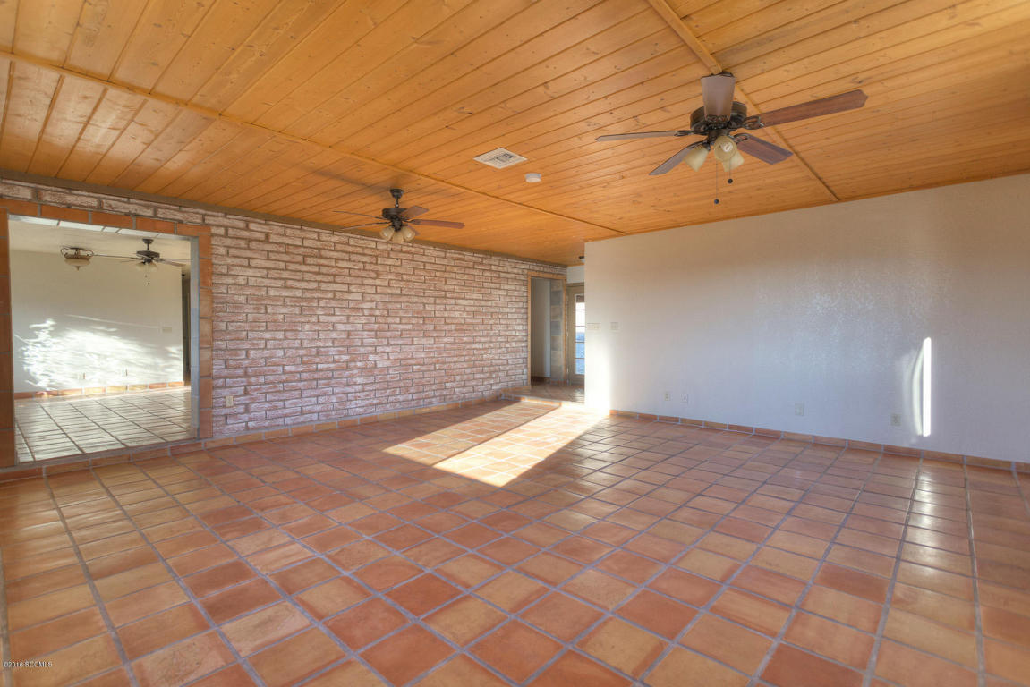302 Camino Panama, Rio Rico, AZ 85648