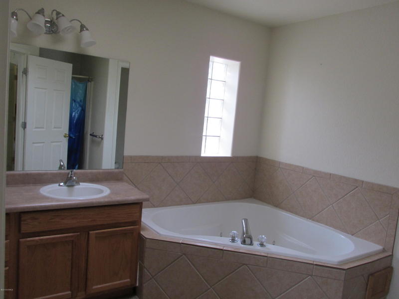 1033 Calle Cumpas, Rio Rico, AZ 85648