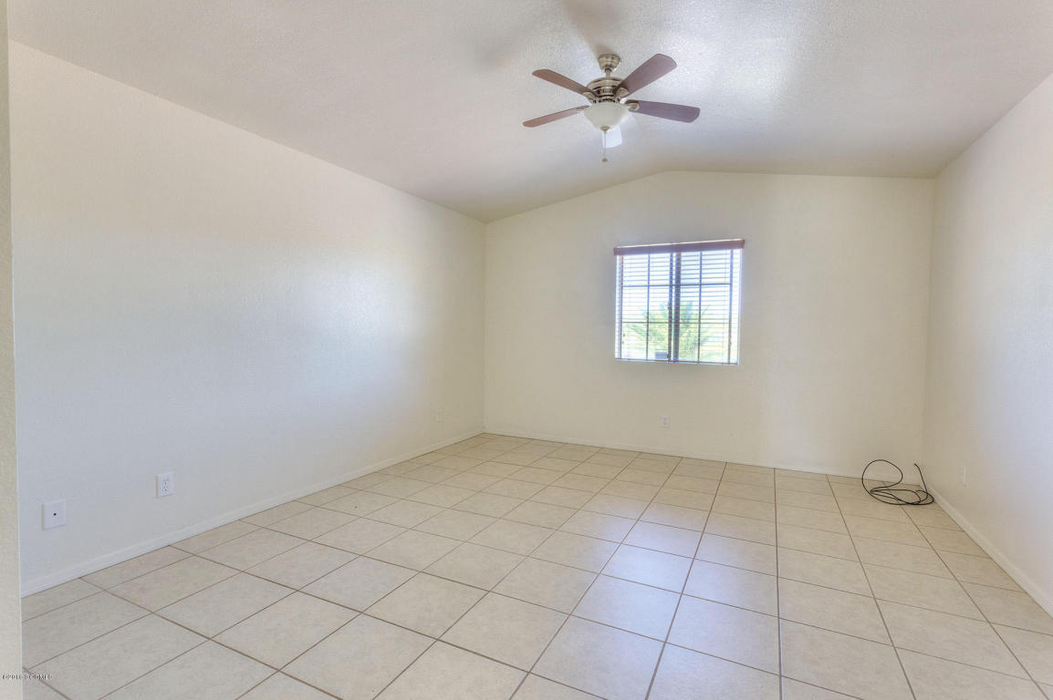1839 Via Nueva Zelandia, Rio Rico, AZ 85648