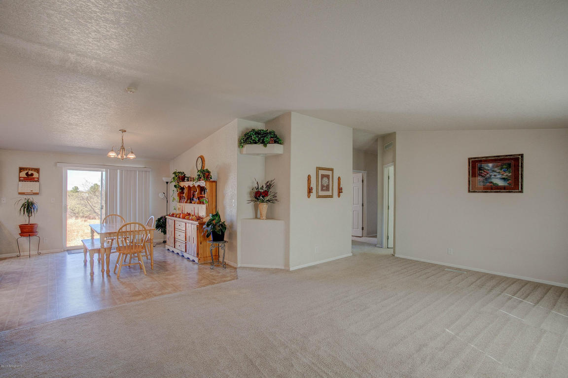 8497 E Mccrum Lane, Sierra Vista, AZ 85650
