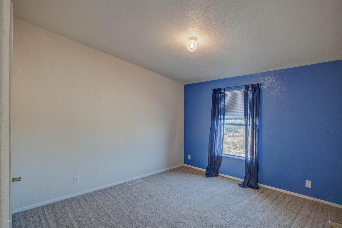 8497 E Mccrum Lane, Sierra Vista, AZ 85650