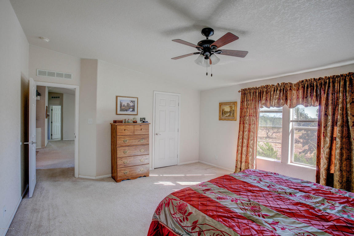 8497 E Mccrum Lane, Sierra Vista, AZ 85650