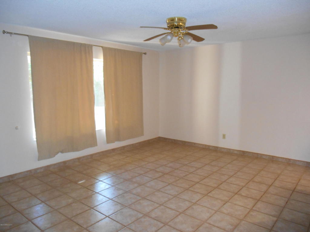 3104 E Brae Burn Street, Sierra Vista, AZ 85650
