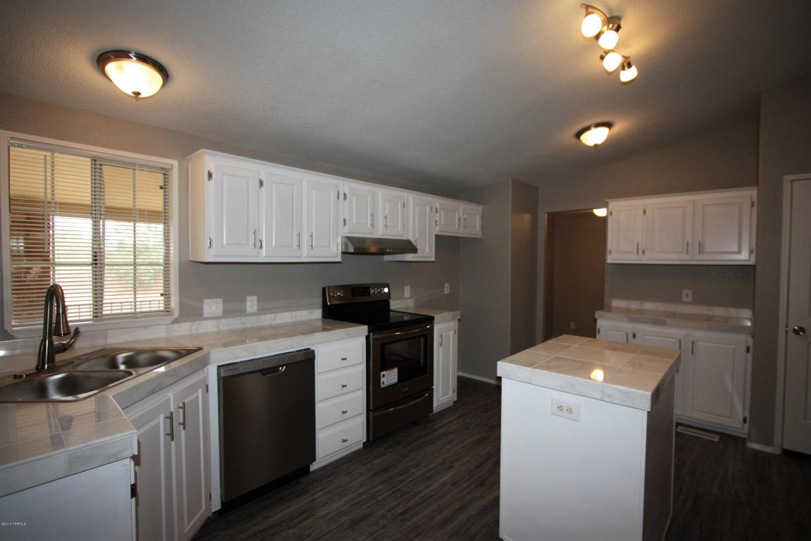 12321 N Calle De Ayer, Marana, AZ 85653