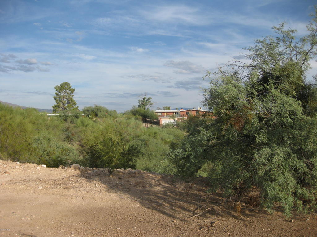 5433 N Kennebec, Tucson, AZ 85704