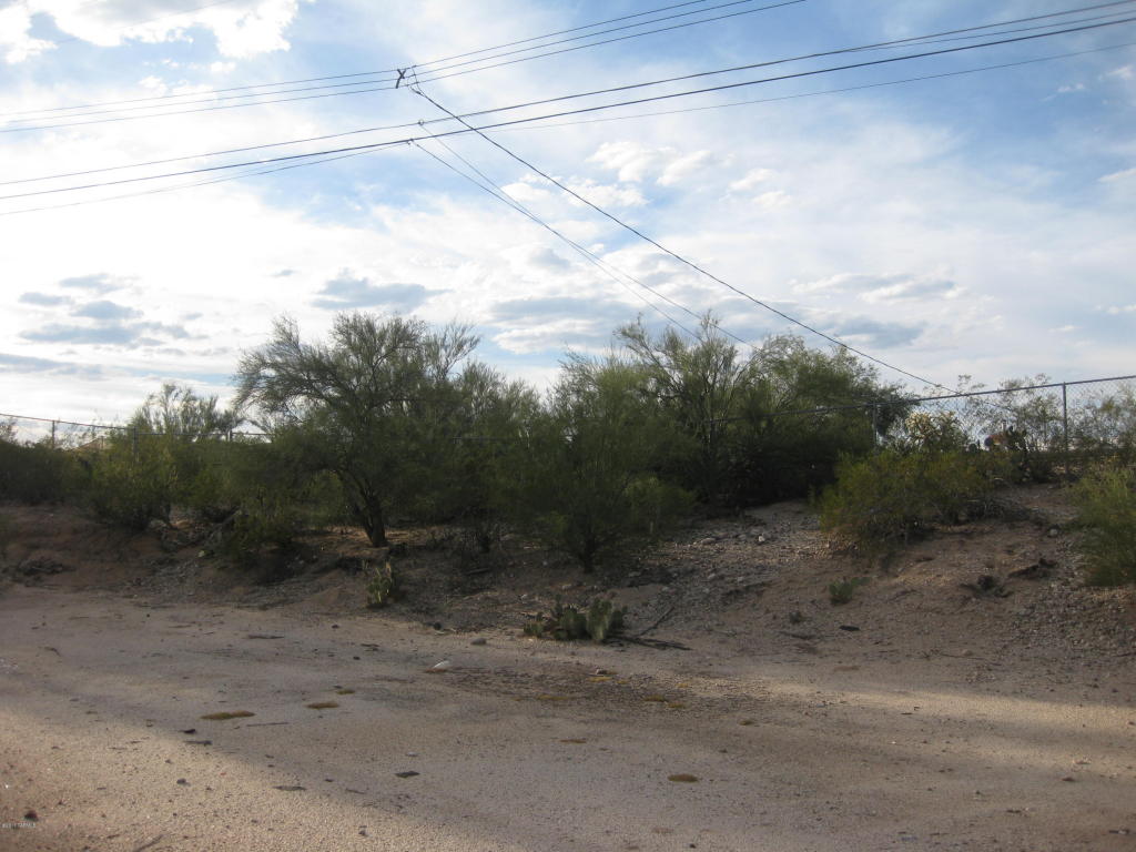5433 N Kennebec, Tucson, AZ 85704