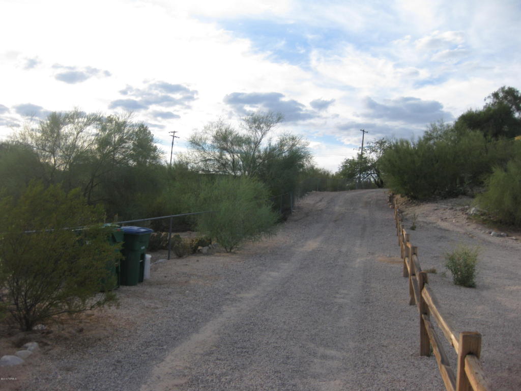 5433 N Kennebec, Tucson, AZ 85704