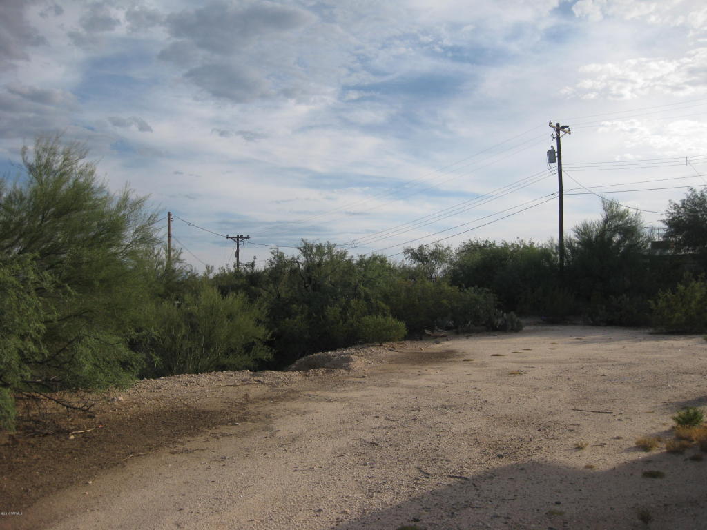 5433 N Kennebec, Tucson, AZ 85704