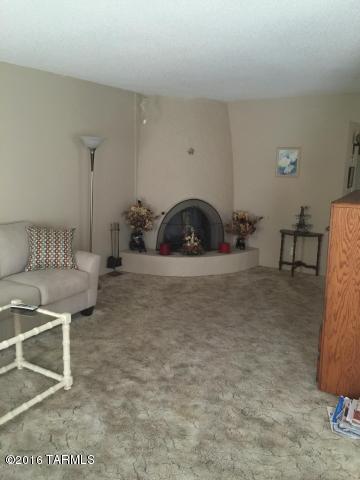 660 E River, Tucson, AZ 85704